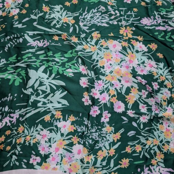 Women`s LC Lauren Conrad Hilltop Floral Square Scarf - Picture 9 of 11